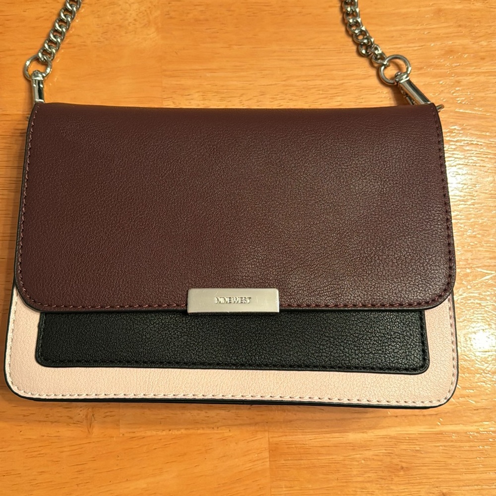 Like new Nine West purse in pale pink burgundy and black